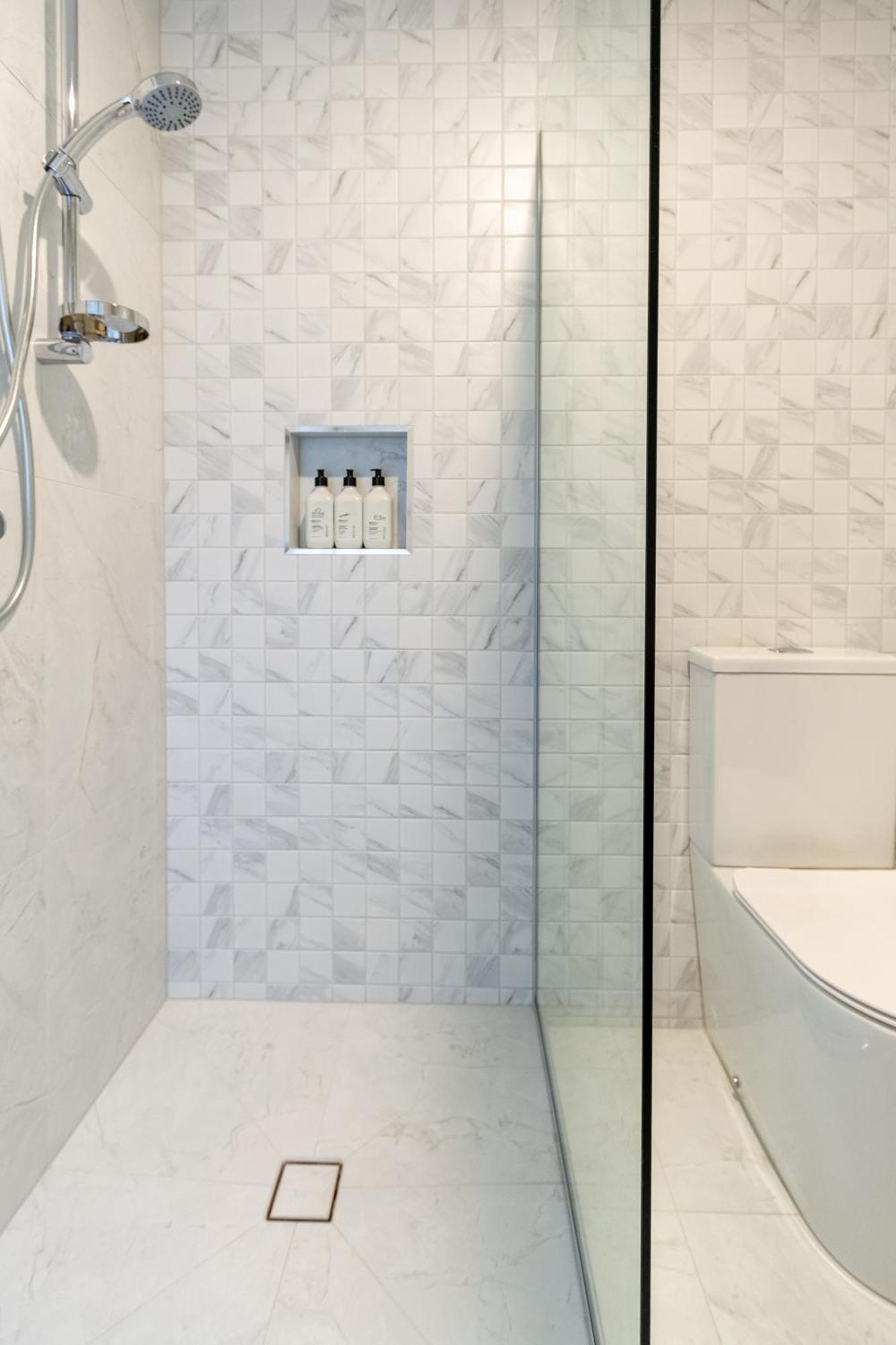 Modern 2 Bed 2 Bath Opposite Hagley Park Appartement Christchurch Buitenkant foto