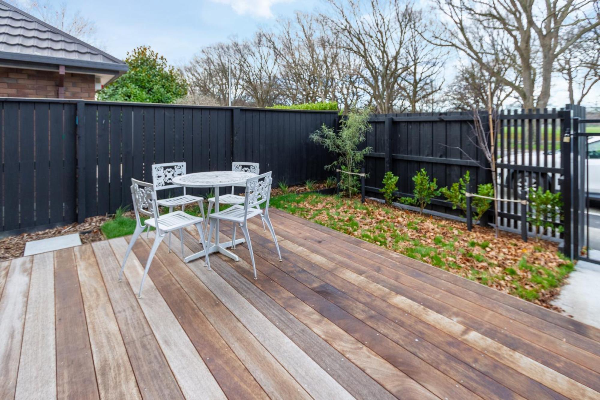 Modern 2 Bed 2 Bath Opposite Hagley Park Appartement Christchurch Buitenkant foto