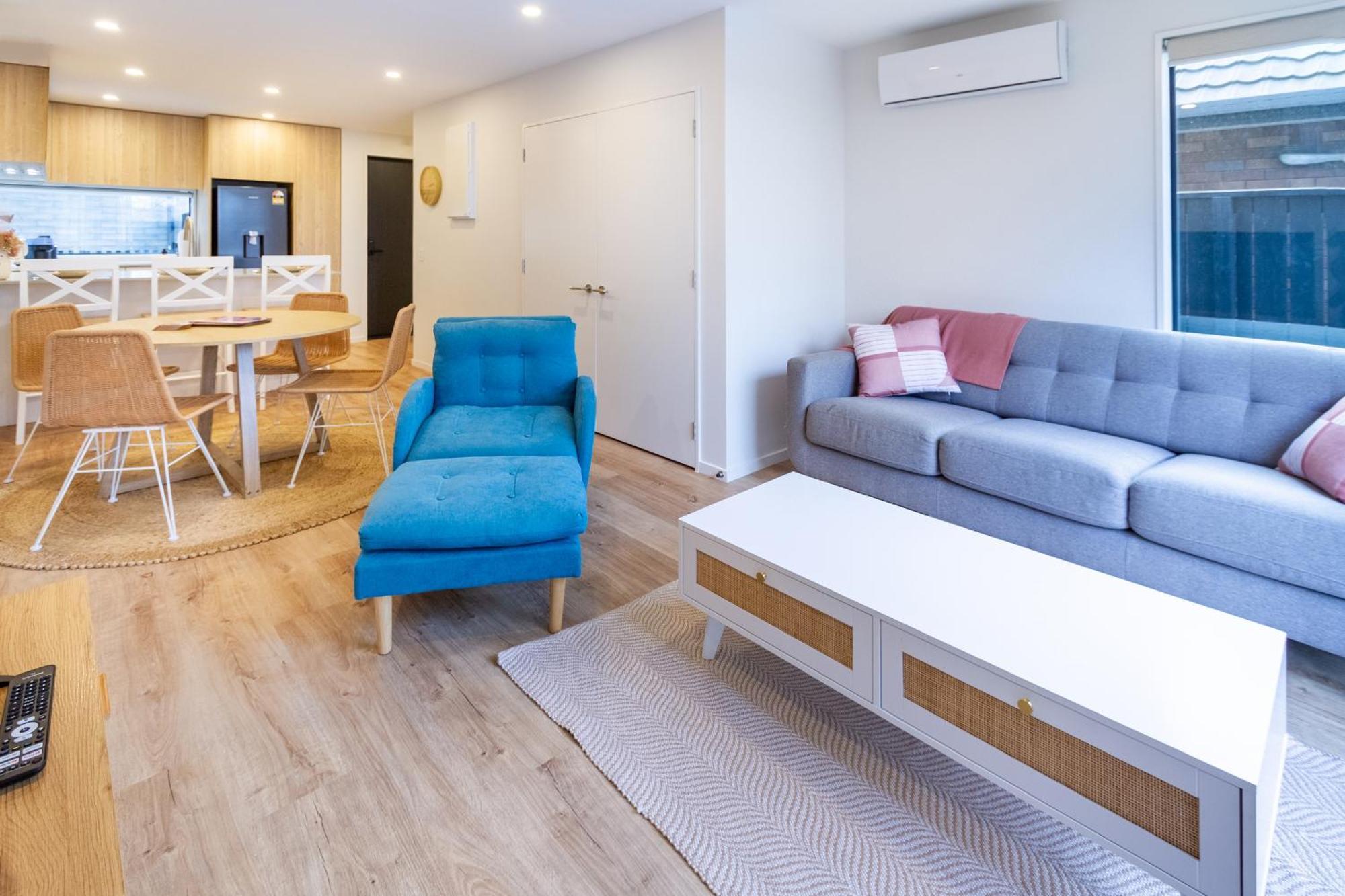 Modern 2 Bed 2 Bath Opposite Hagley Park Appartement Christchurch Buitenkant foto